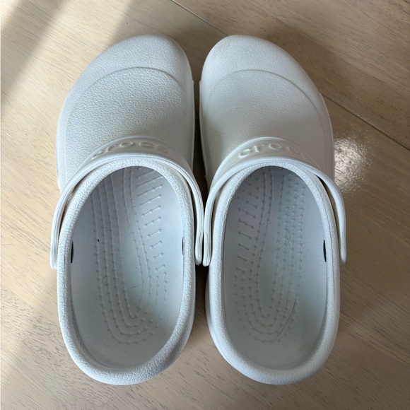 Crocs Bistro Clog Non Slip Women’s 8 Men’s 6 - Picture 2 of 4